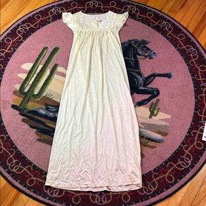 VINTAGE NIGHTGOWN MAXI